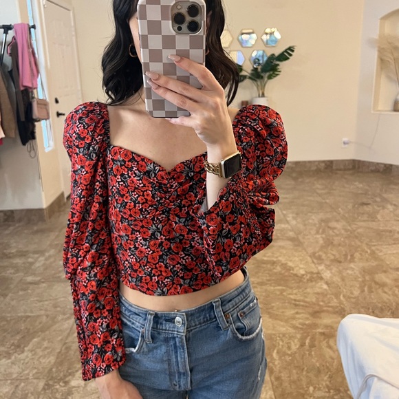 Tops - Puff Sleeve Floral Crop Top